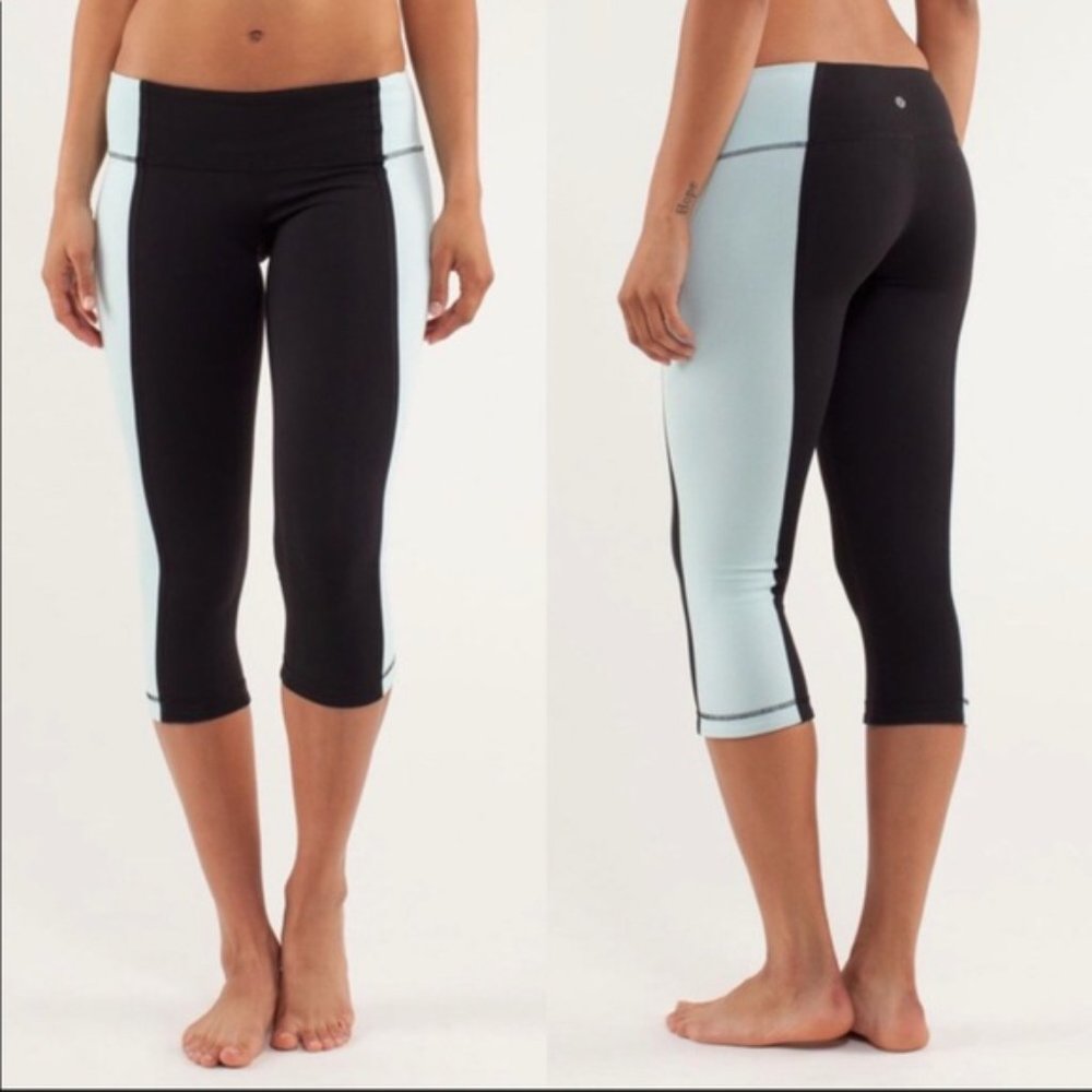 Lululemon Wunder Under Crop Leggings Bonded Stripe Black & Aqua Size 2